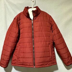 Wantdo maroon lightweight puffer jacket with hood attachment size XXL